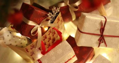Natale e giochi di società, i migliori per le feste in famiglia Natale e giochi di società, i migliori per le feste in famiglia