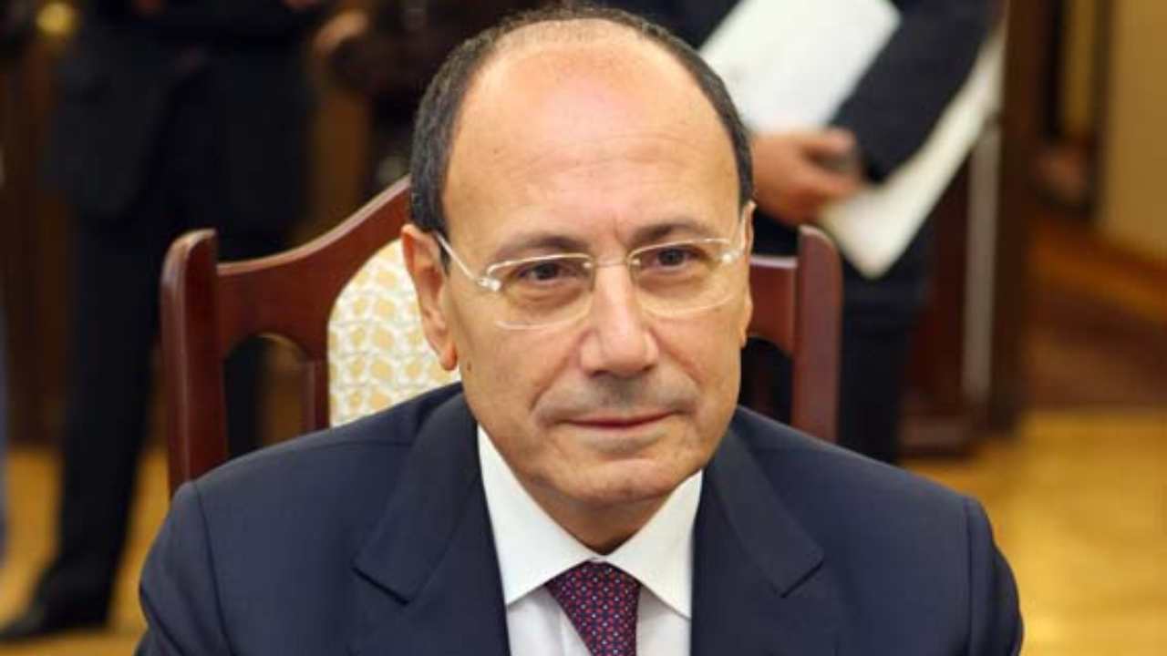 Centrodestra Sicilia in tensione | Vertice di maggioranza stravolto dall’inchiesta Totò Cuffaro: come stanno le cose