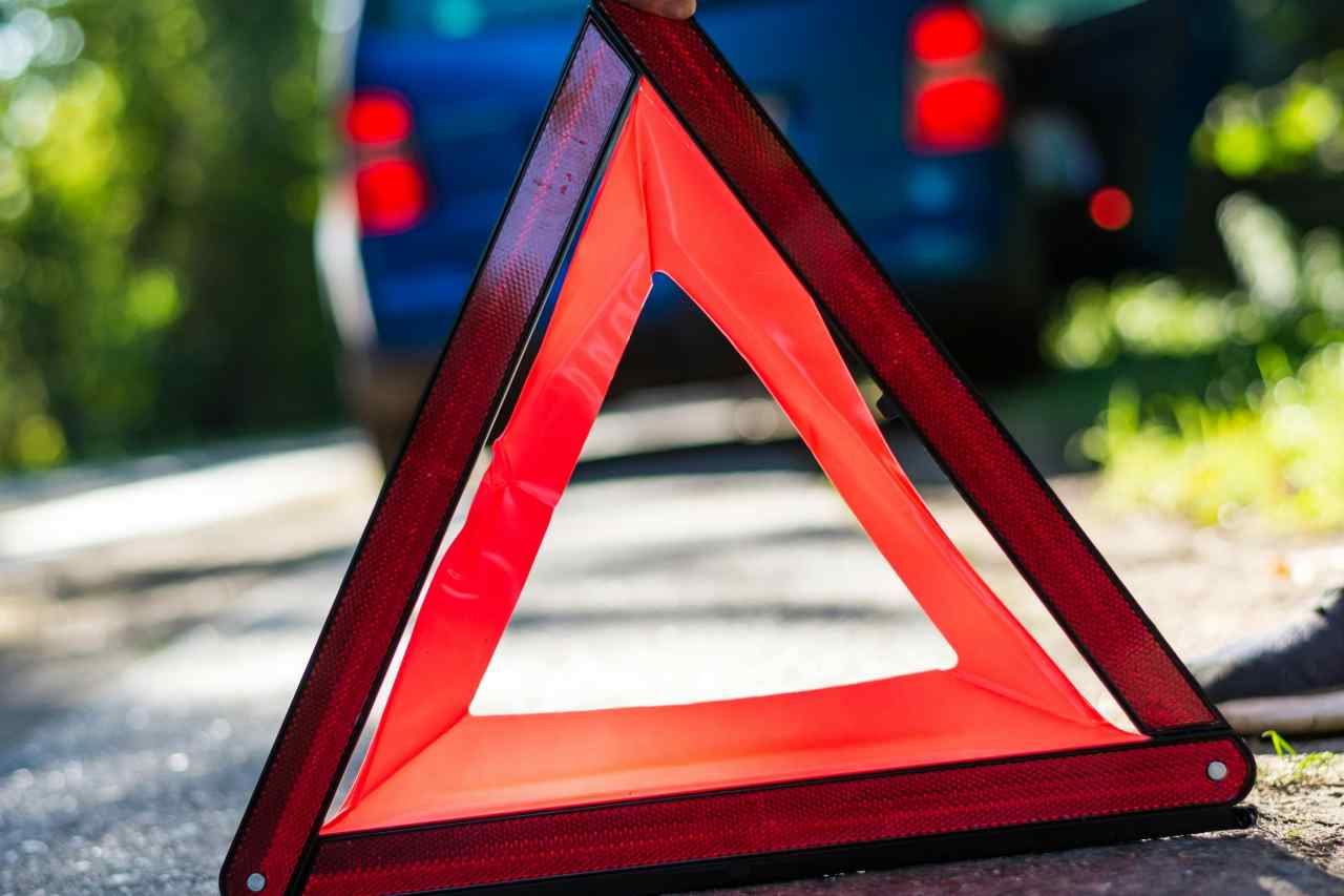 Triangolo automobile