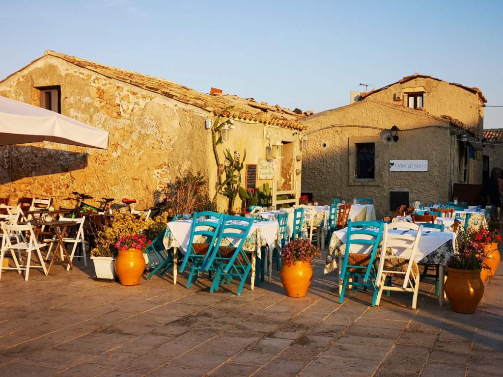 Il fascino di MARZAMEMI, incantevole borgo siciliano