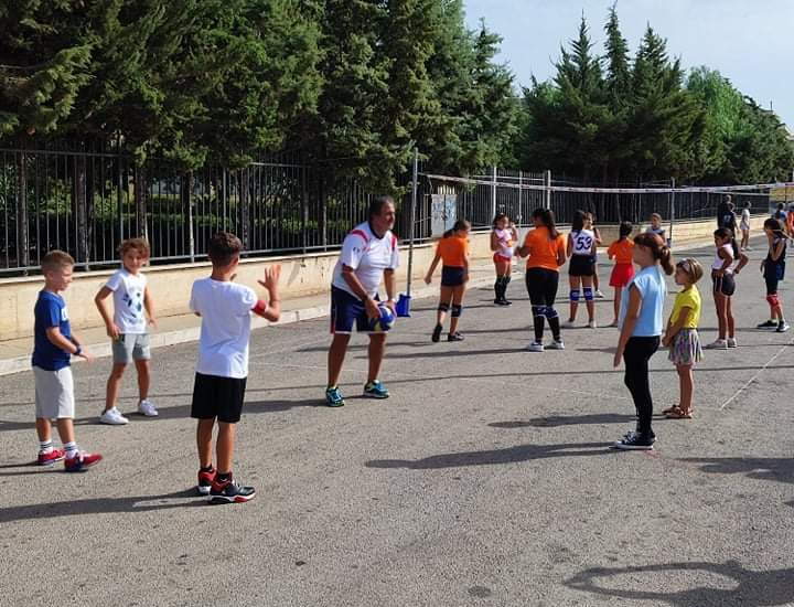 Ficarazzi: Grande successo quest’oggi per la Volley Città di Ficarazzi con il mini volley all’aperto.