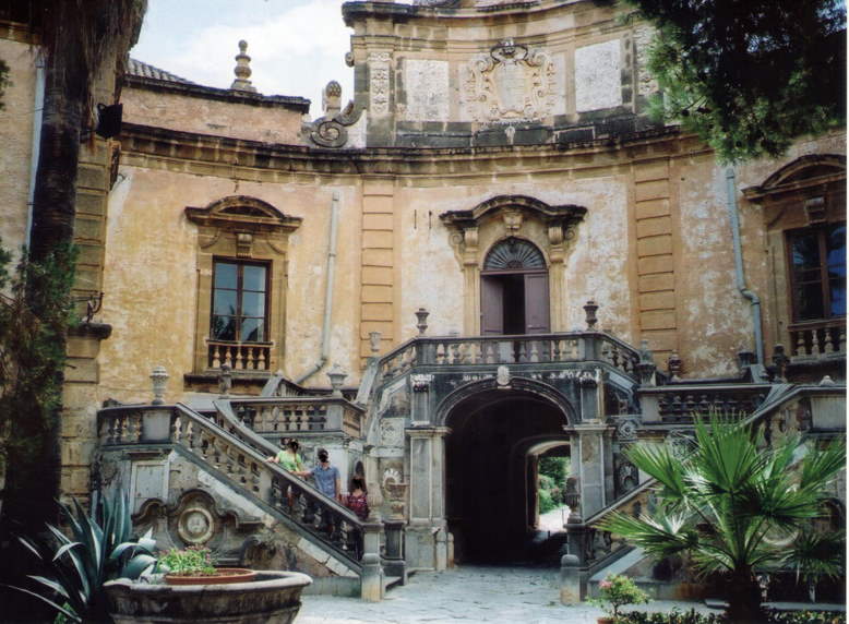 Meeting di giornalismo enogastronomico. Nella “Città delle Ville e del gusto”