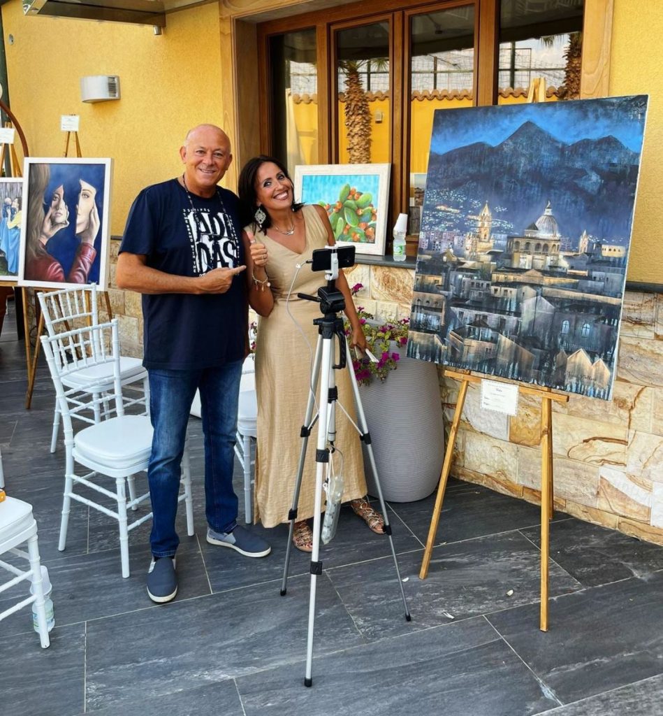 L’artista ficarazzese Monica Vitellaro stacca il biglietto e vola alla Biennale Internazionale dell’Etruria B.I.E.